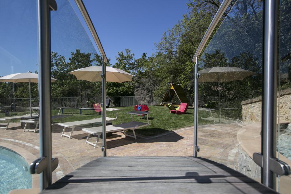 Spa Resort Fonte Alla Lepre 리파벨라 외부 사진